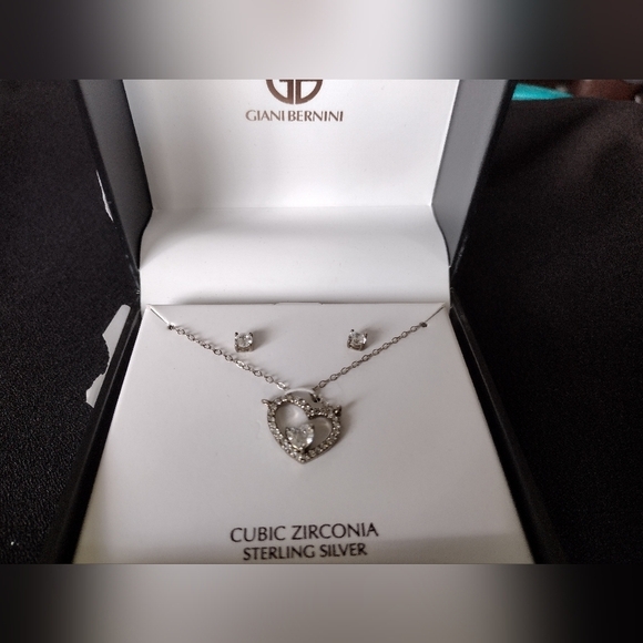 Giani Bernini Cubic Zirconia Sterling Silver Heart Necklace and Earring Set NWT - Picture 6 of 10